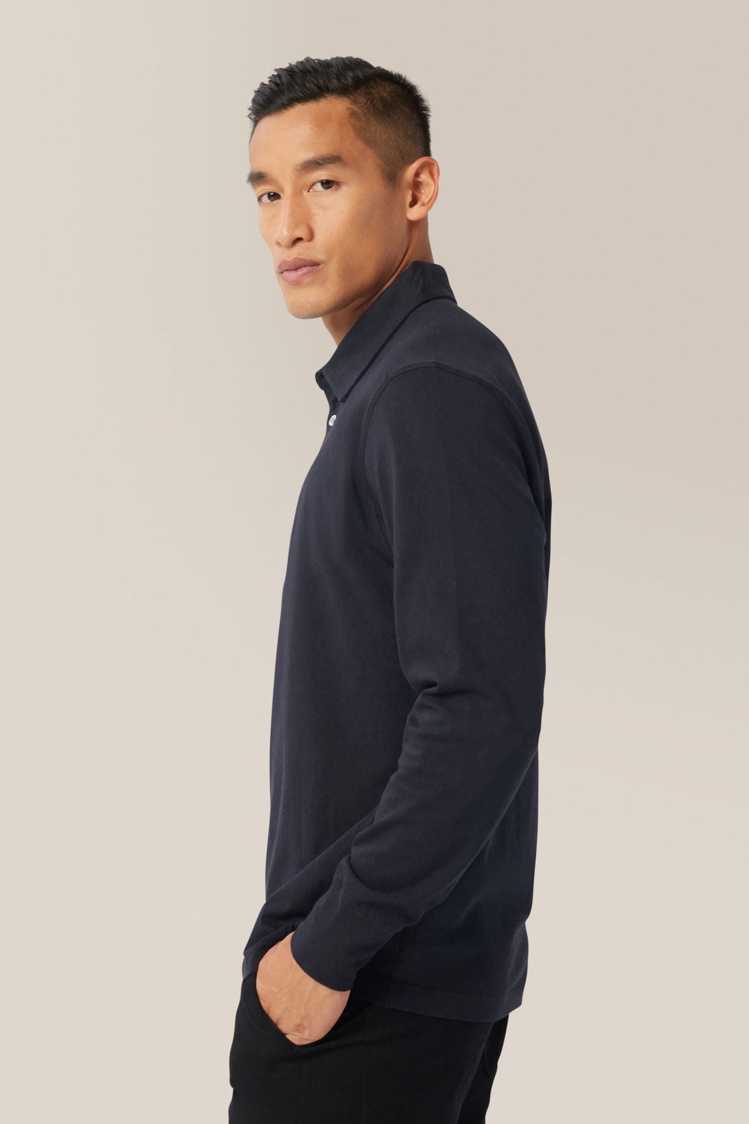 black_M_Vinh_all