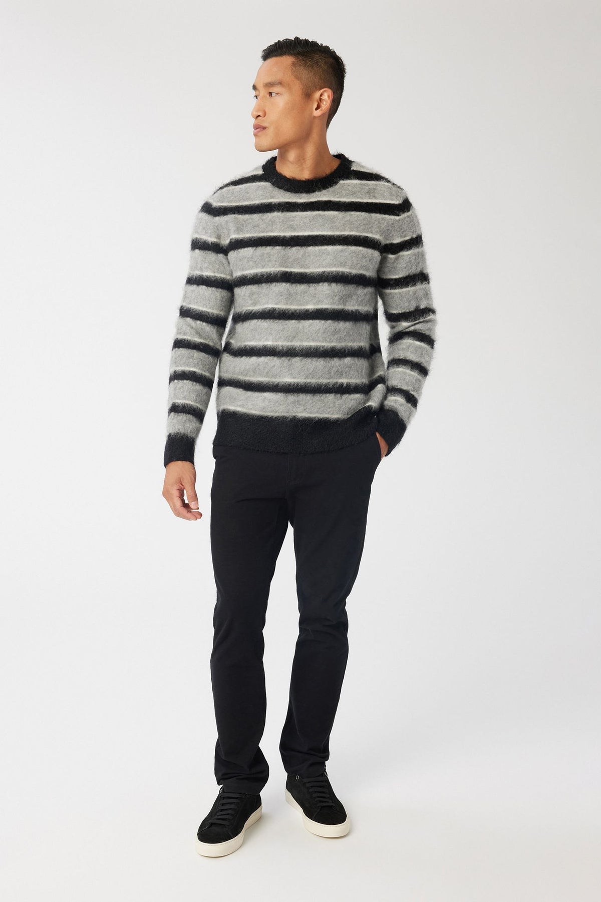 black-stripe_M_Vinh_All
