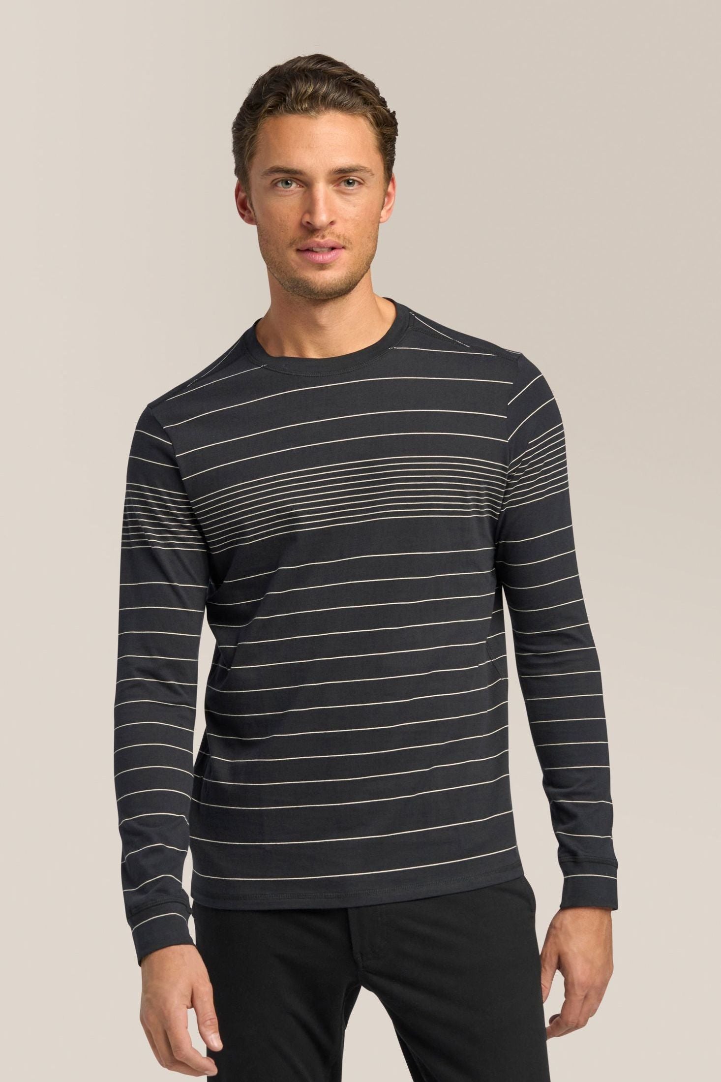 black-engineered-stripe_M_Harvey_all