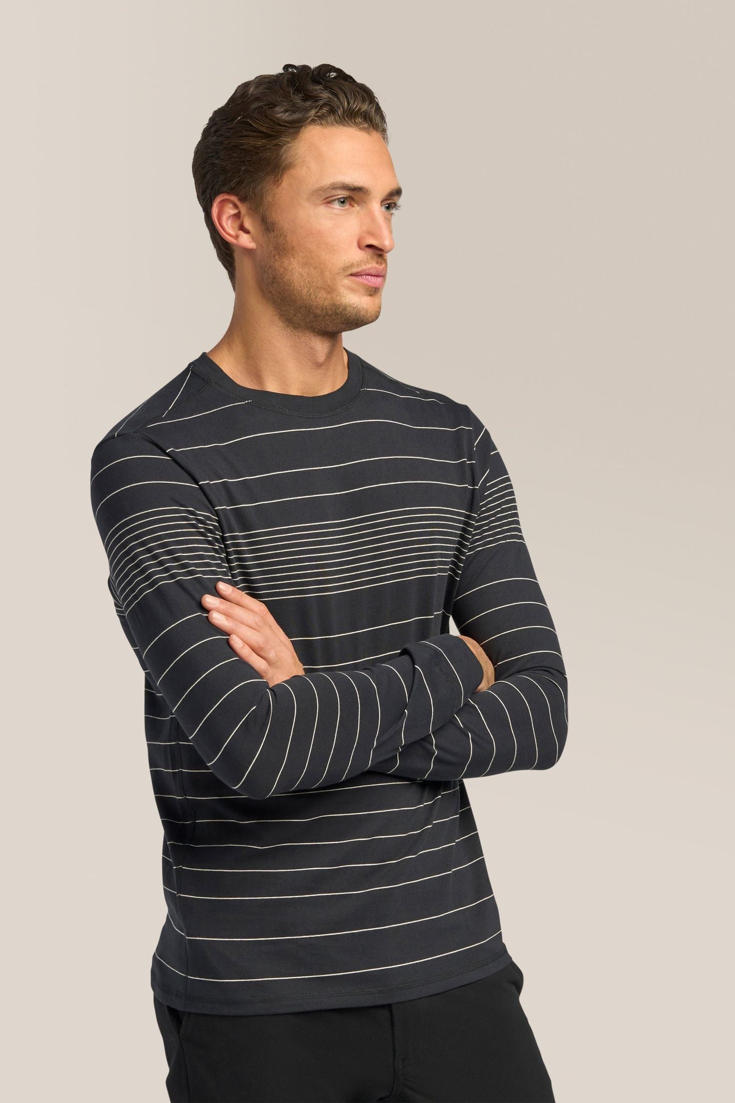 black-engineered-stripe_M_Harvey_all