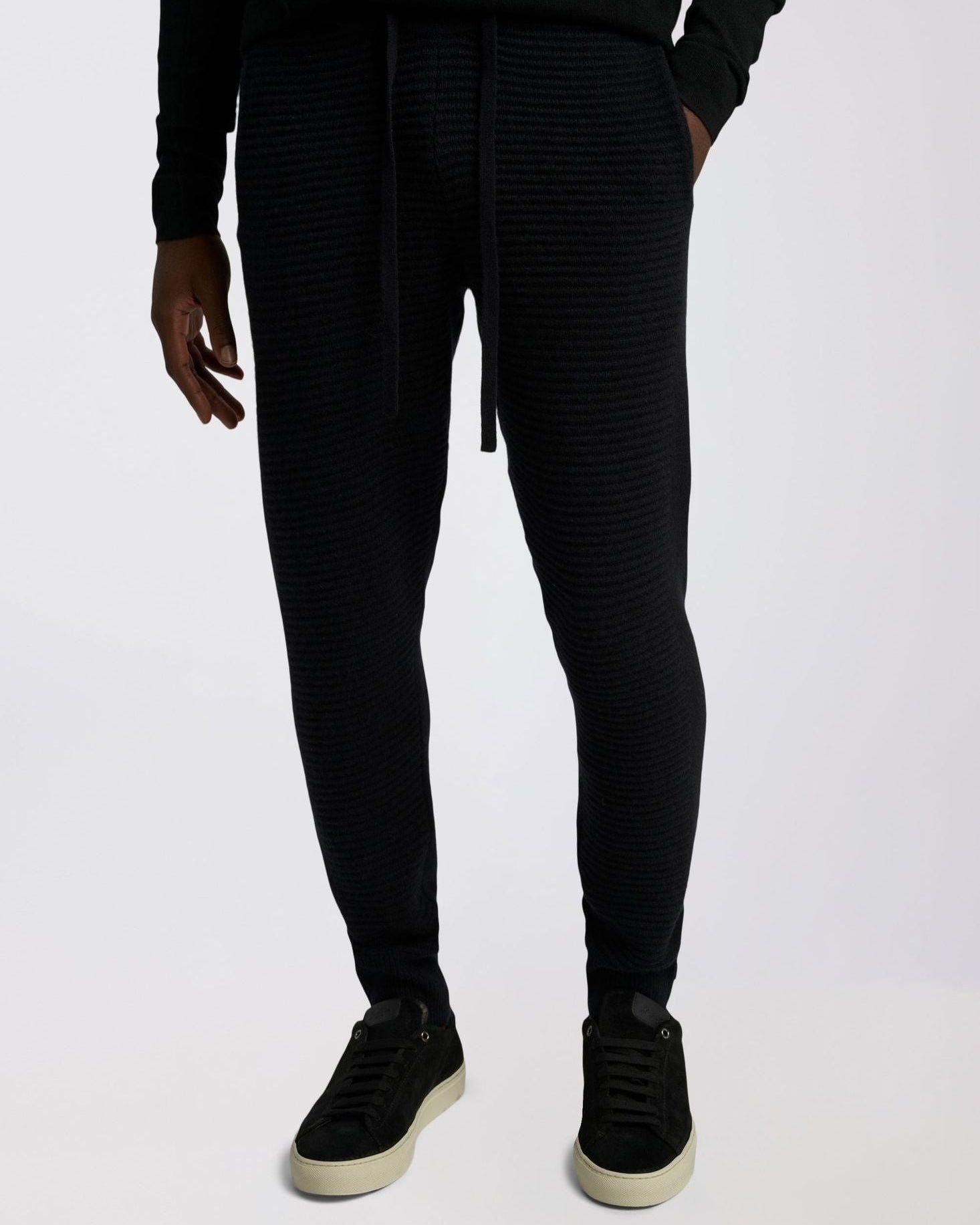 black_all